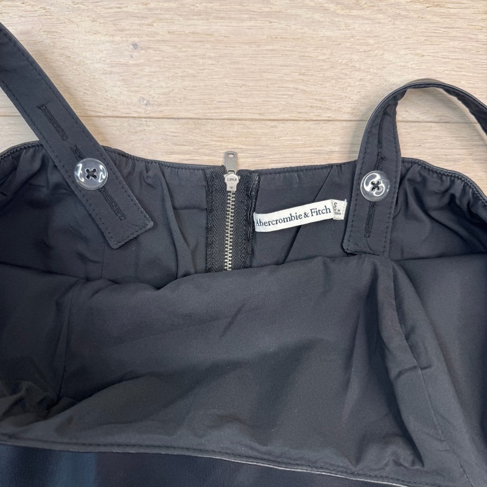 Abercrombie & Fitch 90s Faux Leather Pinafore Dress - Picture 3 of 6